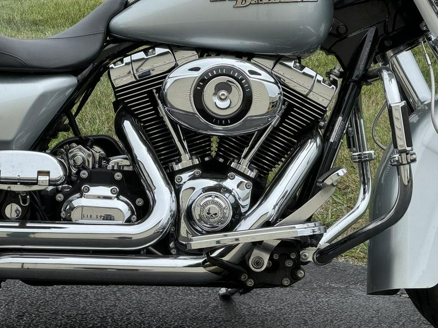 2010 Harley-Davidson® FLHX - Street Glide®