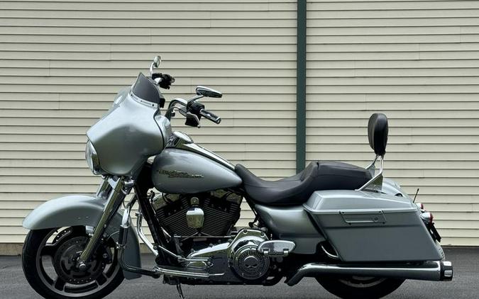 2010 Harley-Davidson® FLHX - Street Glide®