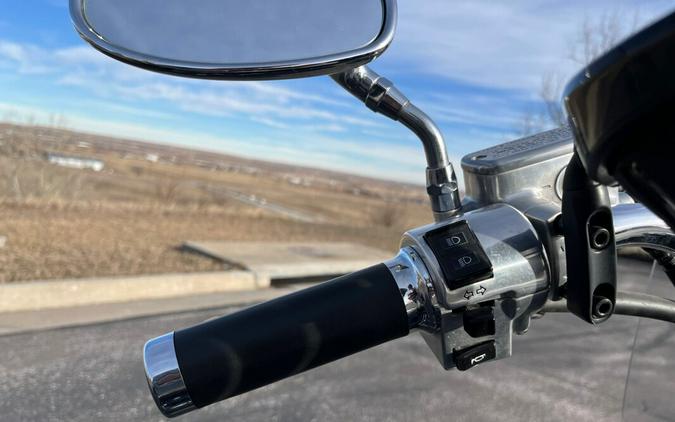 2007 Honda VTX1800T Spec 2