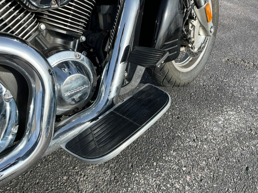 2007 Honda VTX1800T Spec 2