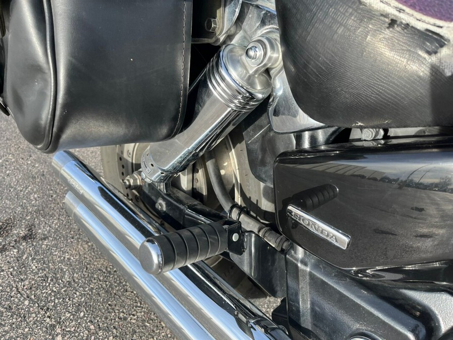 2007 Honda VTX1800T Spec 2