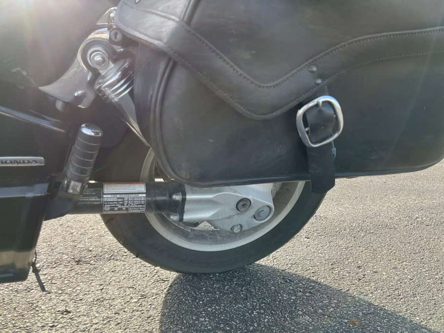 2007 Honda VTX1800T Spec 2