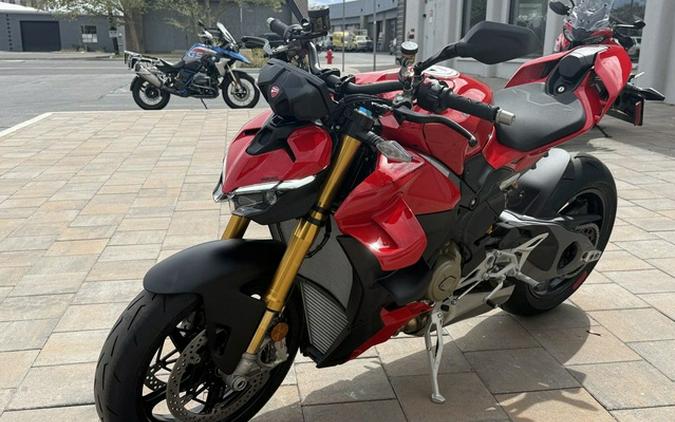 2026 Ducati Streetfighter V4 S