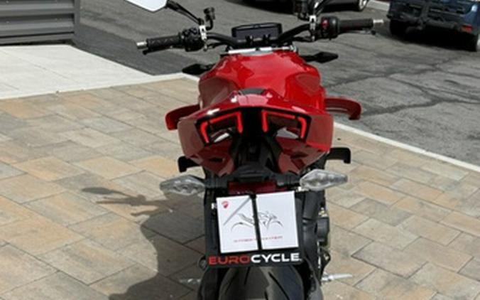 2026 Ducati Streetfighter V4 S