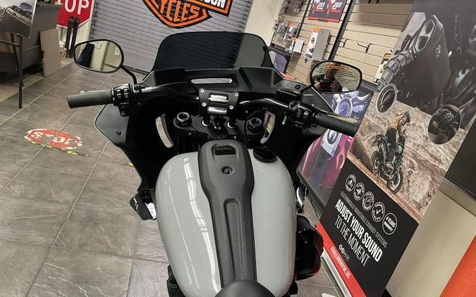 2024 Harley-Davidson FXLRST