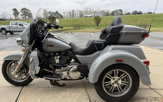 2024 Harley-Davidson® FLHTCUTG - Tri Glide® Ultra