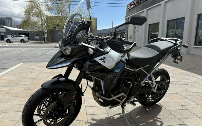 2026 Triumph Tiger 900 Alpine Edition