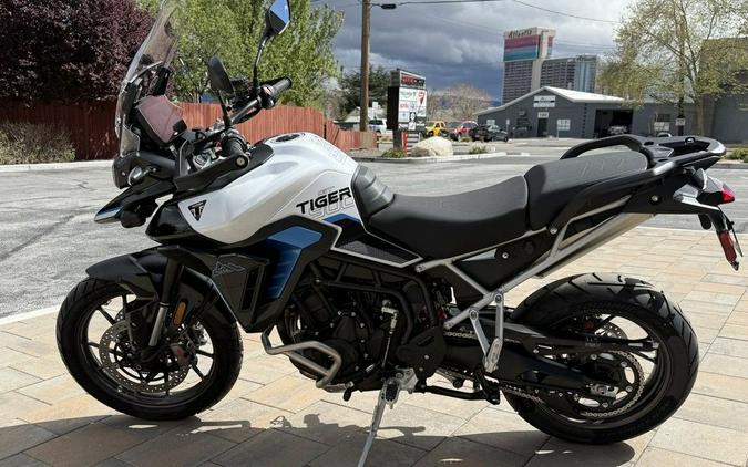 2026 Triumph Tiger 900 Alpine Edition