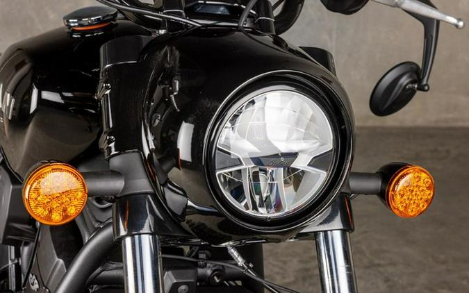 2026 Indian Scout Bobber Black Metallic