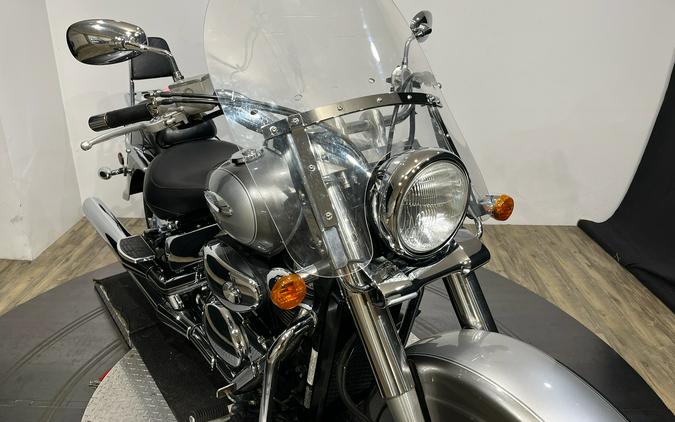 2002 Suzuki Motor of America Inc. Intruder Volusia 800