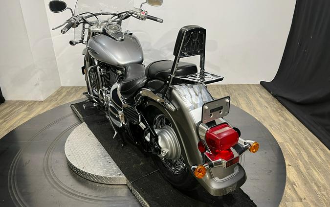2002 Suzuki Motor of America Inc. Intruder Volusia 800