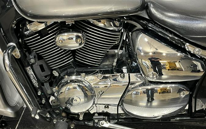 2002 Suzuki Motor of America Inc. Intruder Volusia 800