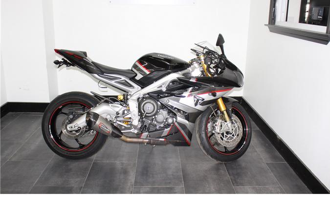 2020 TRIUMPH DAYTONA 765 MOTO2