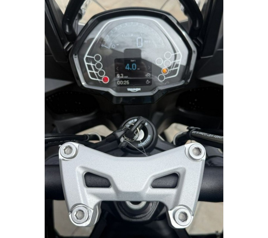 2026 Triumph Tiger Sport 660 Interstellar blue / Mineral grey