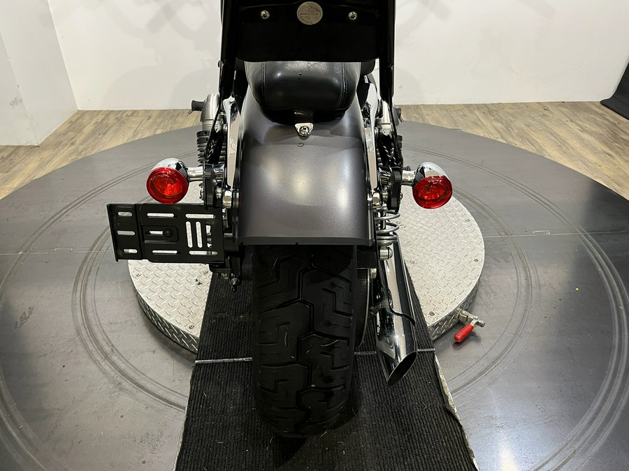 2016 Harley-Davidson Seventy-Two®