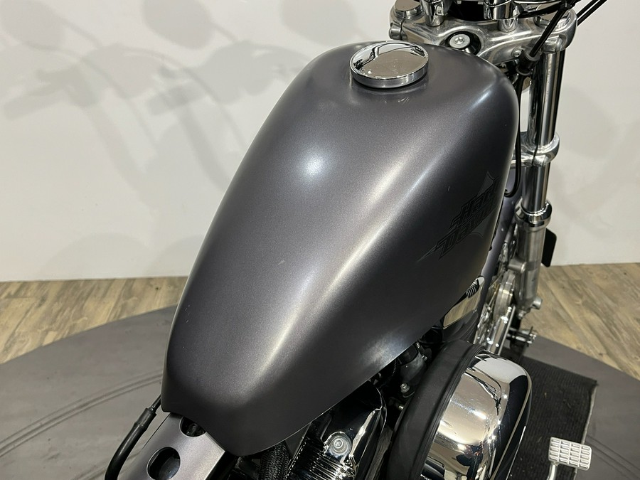 2016 Harley-Davidson Seventy-Two®