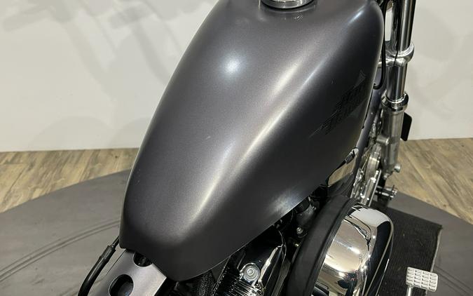 2016 Harley-Davidson Seventy-Two®
