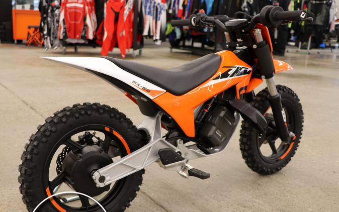 2024 KTM SX E2