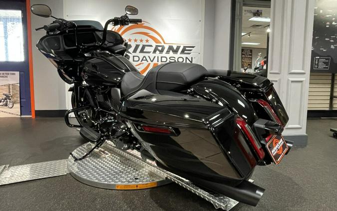 2025 Harley-Davidson Road Glide – Premium Touring Experience