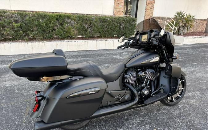 2022 Indian Motorcycle® Chieftain® Dark Horse® Black Smoke