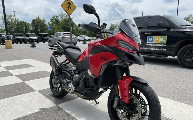 2026 Ducati Multistrada V2 - DEMO -