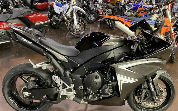 2009 Yamaha YZF-R1