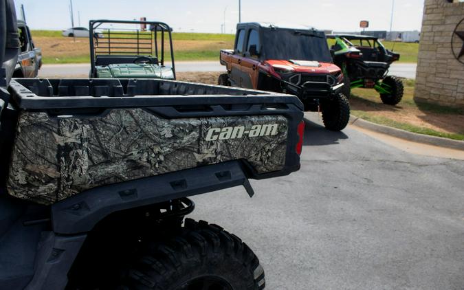 2023 CAN-AM DEFENDER MAX XMR HD10