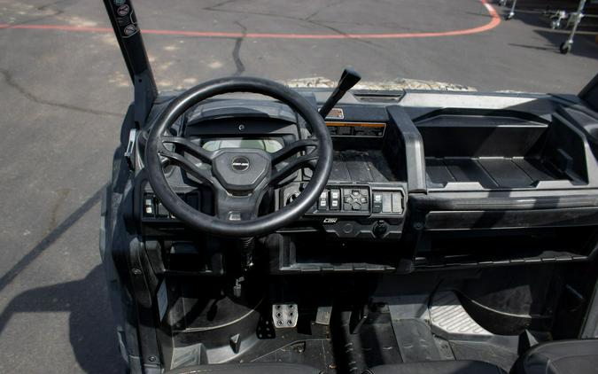 2023 CAN-AM DEFENDER MAX XMR HD10