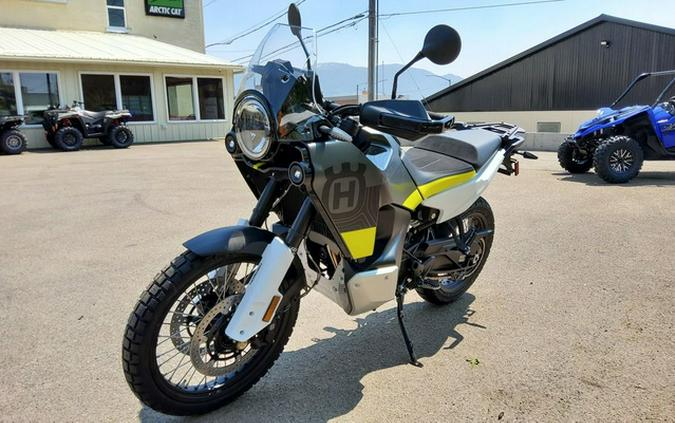 2023 Husqvarna Norden 901