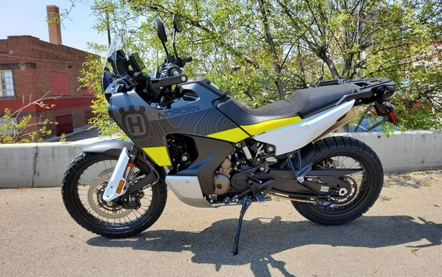 2023 Husqvarna Norden 901