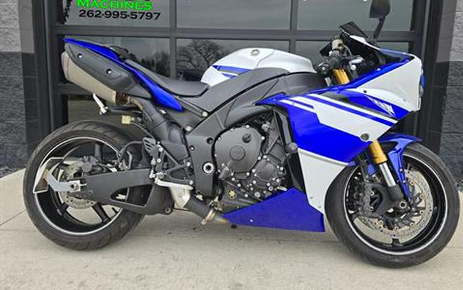 2014 Yamaha YZF-R1