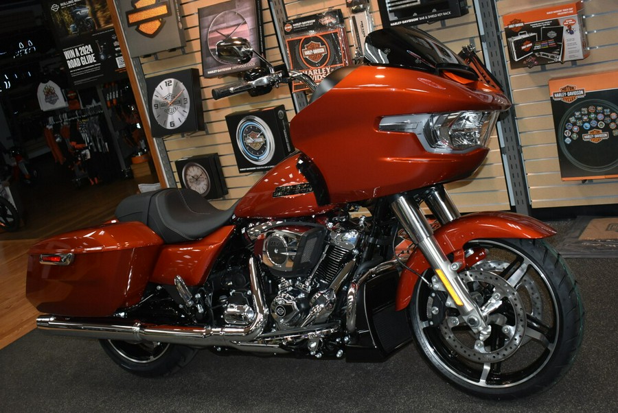 FLTRX 2024 Road Glide™