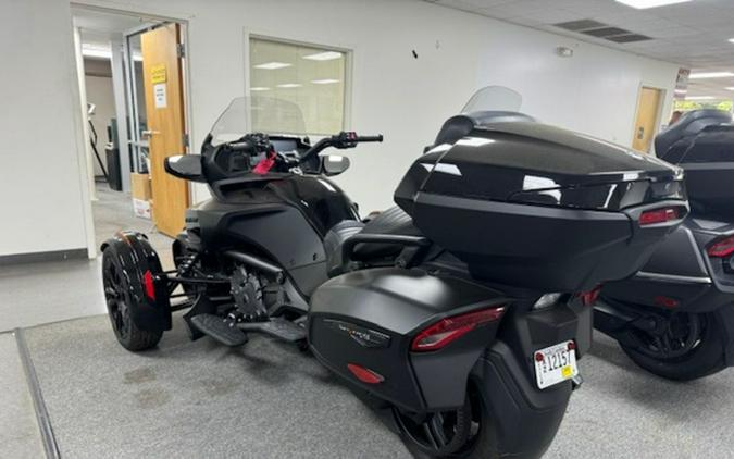 2024 Can-Am Spyder F3 Limited Dark Wheels