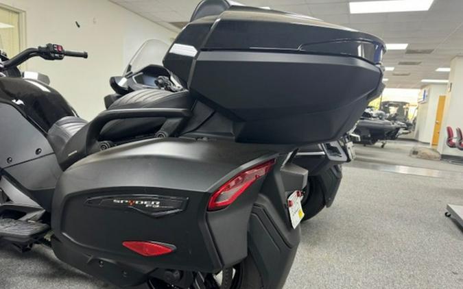 2024 Can-Am Spyder F3 Limited Dark Wheels