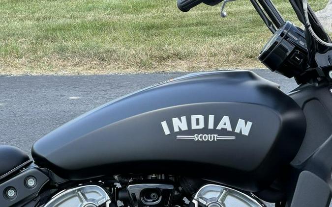 2020 Indian Motorcycle® Scout® Bobber ABS Thunder Black Smoke