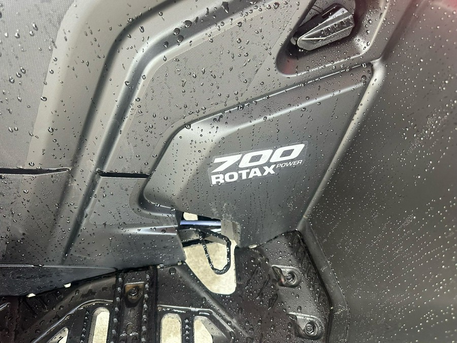 2025 Can-Am Outlander DPS 700