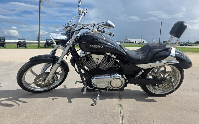 2006 Victory Vegas™ Base