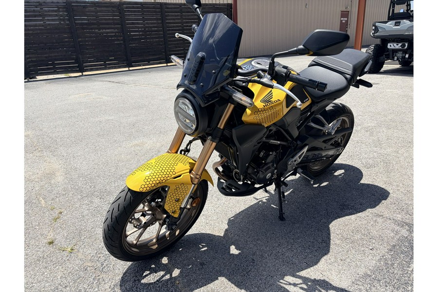 2025 CB300R ABS - Honda
