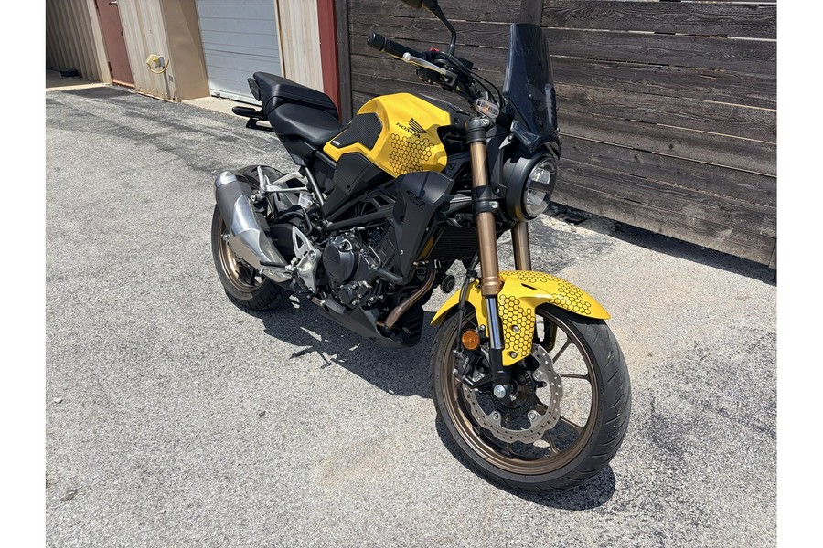2025 CB300R ABS - Honda