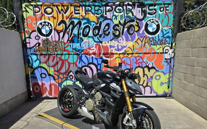 2024 Ducati STREETFIGHTER V4