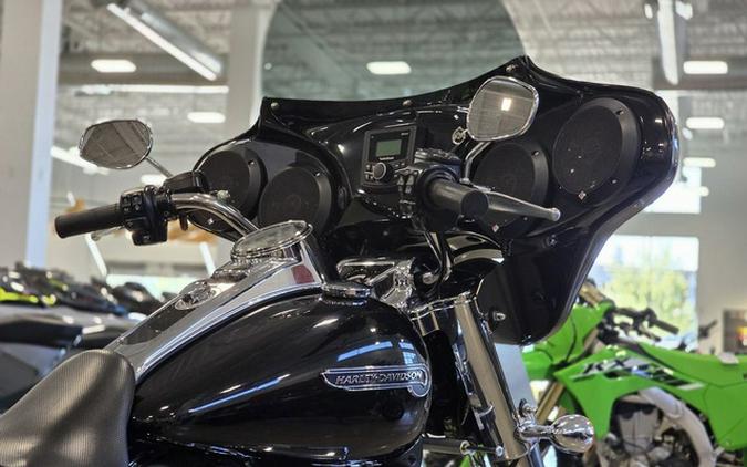 2017 Harley-Davidson Trike FLRT - Freewheeler