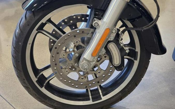 2017 Harley-Davidson Trike FLRT - Freewheeler