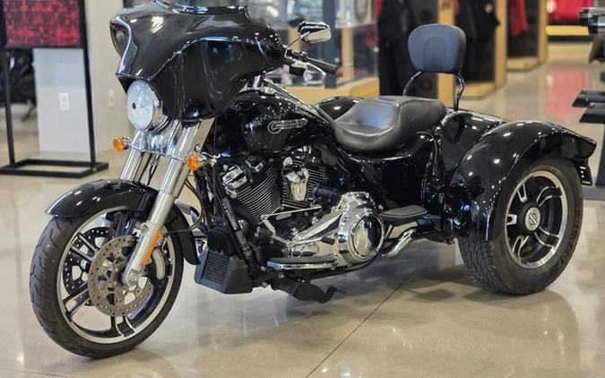 2017 Harley-Davidson Trike FLRT - Freewheeler