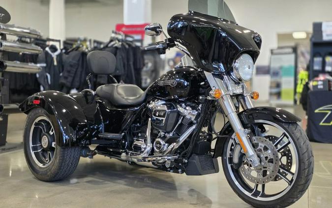 2017 Harley-Davidson Trike FLRT - Freewheeler
