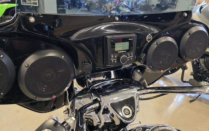 2017 Harley-Davidson Trike FLRT - Freewheeler