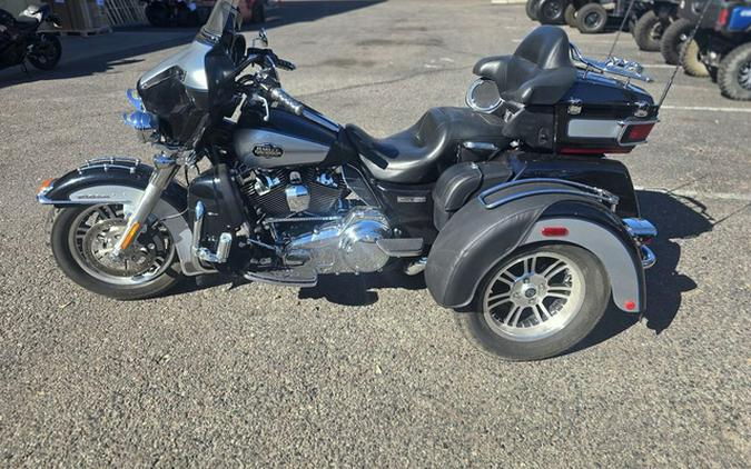 2013 Harley-Davidson Trike FLHTCUTG - Tri Glide Ultra Classic