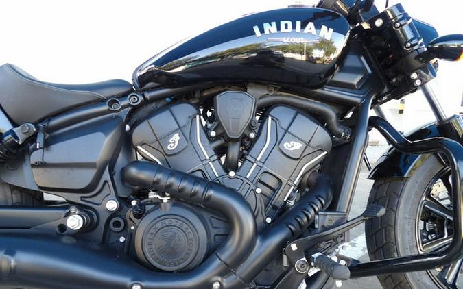 2025 Indian Scout Bobber Black Metallic