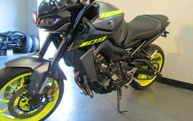 2018 Yamaha MT-09