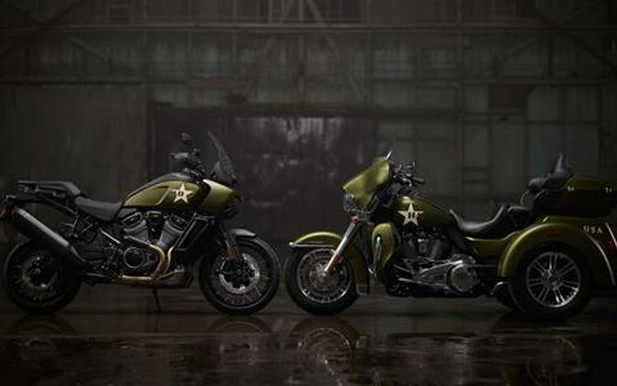 2022 Harley-Davidson Tri Glide Ultra (G.I. Enthusiast Collection)