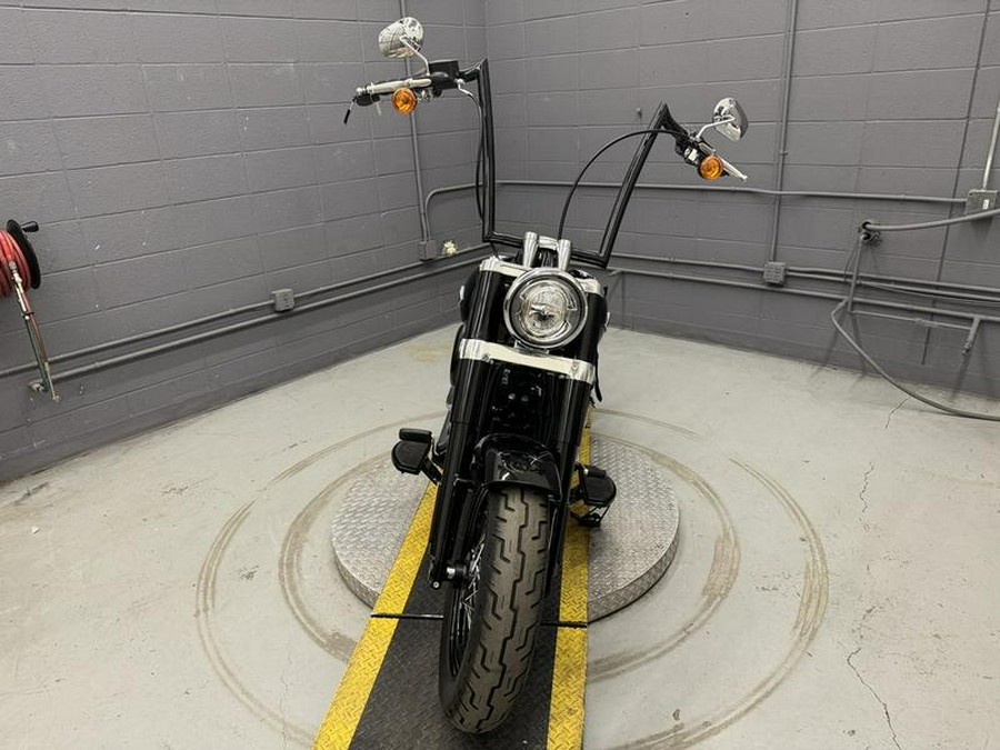 2019 Harley-Davidson® FLSL - Softail® Softail Slim®